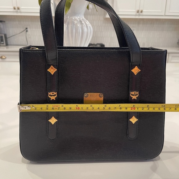 Title: Black MCM Leather Handbag - Picture 4 of 10